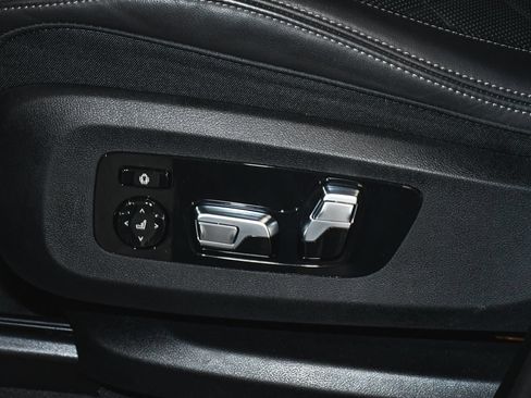 Used 2025 BMW X5 M60i w/ Executive Package AWD/4WD image 53