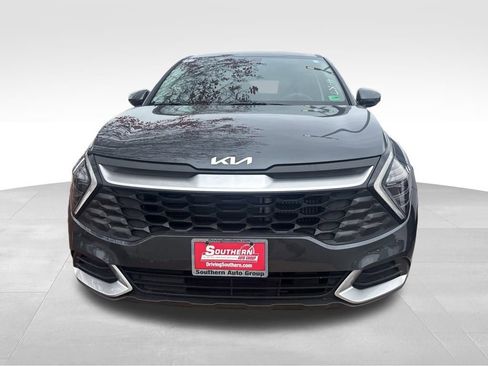 Certified 2024 Kia Sportage LX image 6
