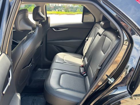 Used 2023 Kia Niro SX Touring FWD image 39