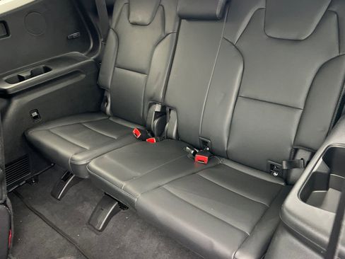 Certified 2025 Kia Telluride S image 17