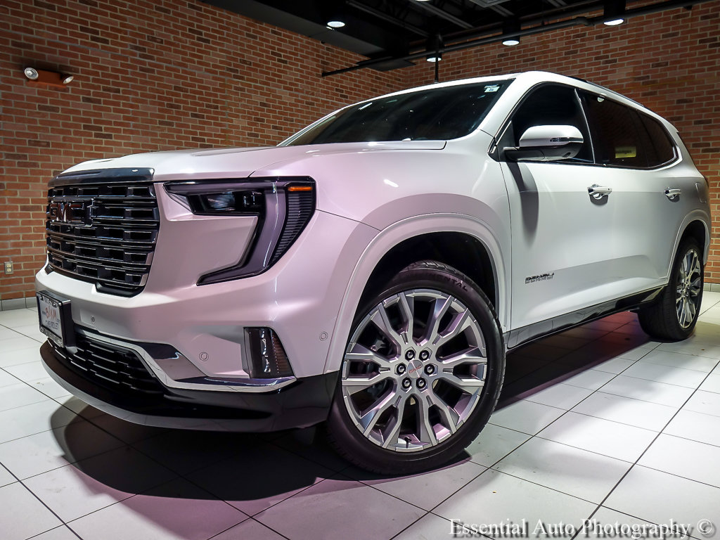 Used 2025 GMC Acadia Denali w/ Super Cruise Package AWD/4WD image 2