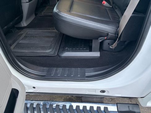 Used 2019 Ford F450 XLT w/ XLT Premium Package image 42