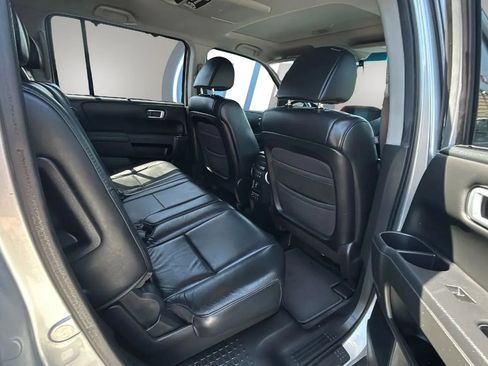 Used 2011 Honda Pilot Touring image 23