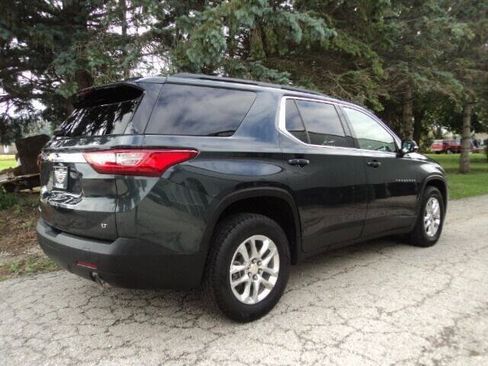 Used 2020 Chevrolet Traverse LT AWD/4WD image 3