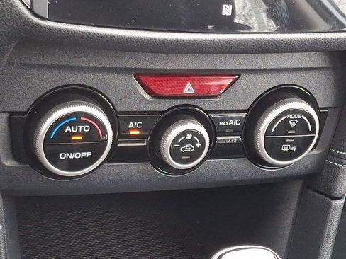 Used 2019 Subaru Impreza 2.0i Limited image 16