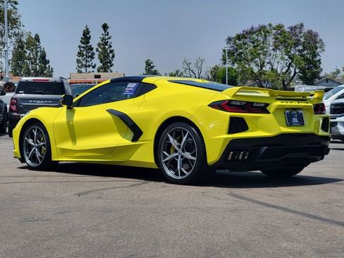 Used 2020 Chevrolet Corvette Stingray Preferred Cpe w/ 2LT Preferred Equipment Group RWD image 2