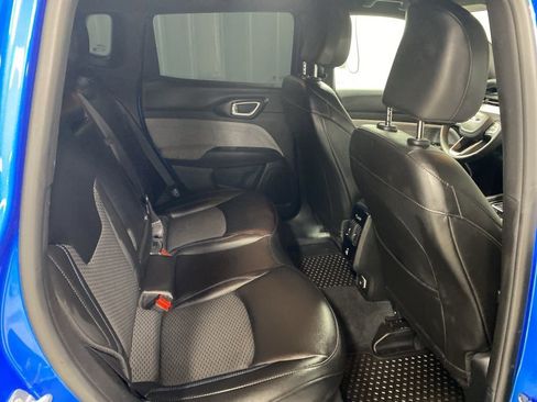 Used 2025 Jeep Compass Latitude w/ Convenience Group image 15