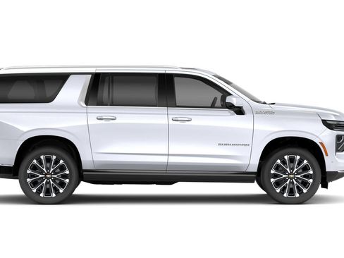 New 2026 Chevrolet Suburban High Country AWD/4WD image 2