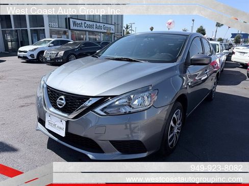 Used 2016 Nissan Sentra S FWD image 2