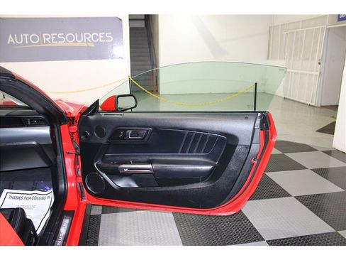 Used 2023 Ford Mustang Premium image 17