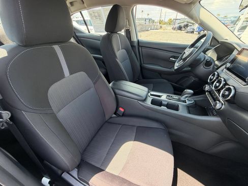 Used 2025 Nissan Sentra SV FWD image 29