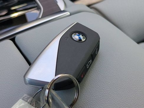 New 2026 BMW X5 sDrive40i w/ Parking Assistance Package RWD image 29
