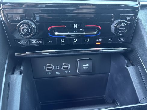 New 2026 Jeep Grand Cherokee Laredo RWD image 30