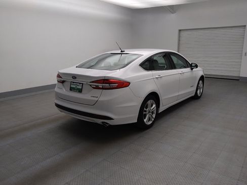 Used 2018 Ford Fusion S image 9