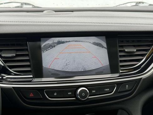 Used 2018 Buick Regal Preferred w/ Driver Confidence Package #1 image 26