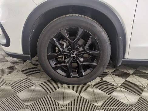 Certified 2024 Honda HR-V Sport image 29