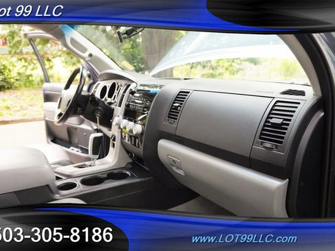 Used 2009 Toyota Tundra Limited AWD/4WD image 17