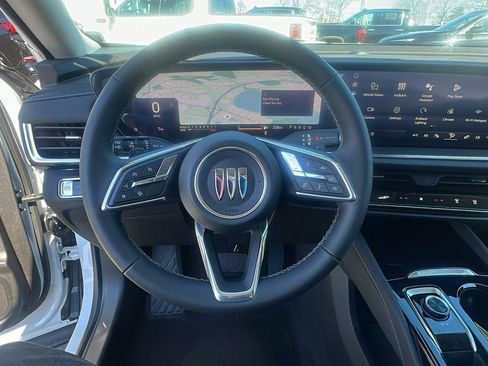 New 2026 Buick Envision Preferred image 18