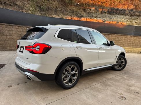 Certified 2022 BMW X3 xDrive30i w/ Convenience Package image 3