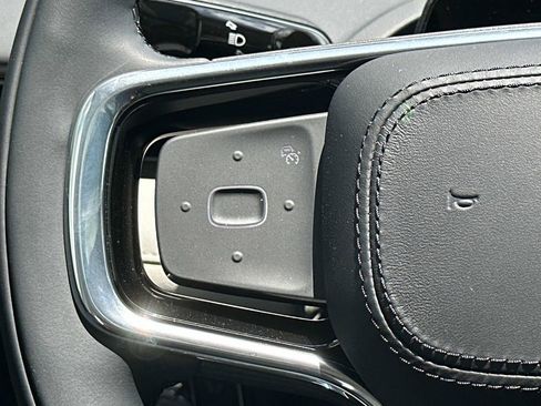 New 2025 Lincoln Nautilus Premier w/ Equipment Group 102A image 25