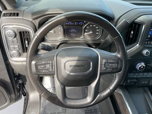 Used 2023 GMC Sierra 3500 Denali w/ Denali Ultimate Package AWD/4WD image 17