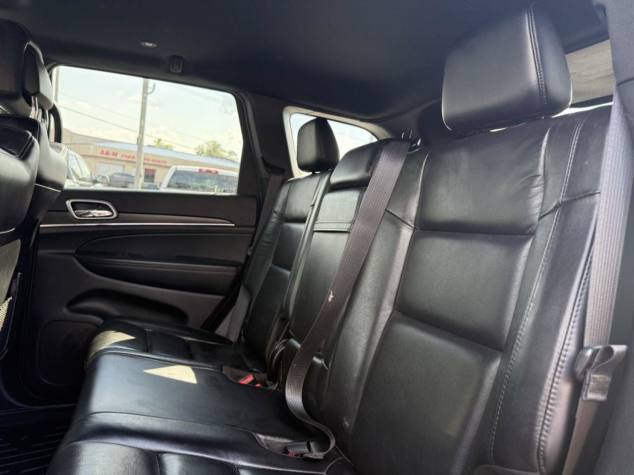 Used 2018 Jeep Grand Cherokee Limited w/ Trailer Tow Group IV AWD/4WD image 10