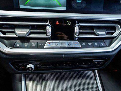 Used 2021 BMW M4 Coupe image 47