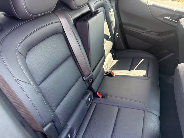 Used 2025 Chevrolet Equinox LT w/ Convenience Package II FWD image 23
