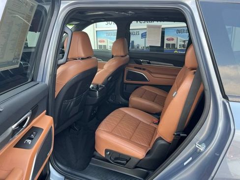 Certified 2023 Kia Telluride SX Prestige X-Line AWD/4WD image 25