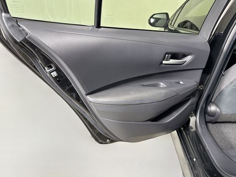 Used 2020 Toyota Corolla SE FWD image 25