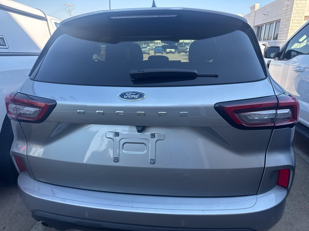 Used 2024 Ford Escape ST-Line w/ Tech Pack #1 FWD image 5