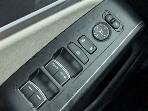 Used 2025 Acura Integra A-Spec FWD image 30