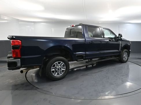 Used 2023 Ford F250 Lariat w/ FX4 Off-Road Package image 6
