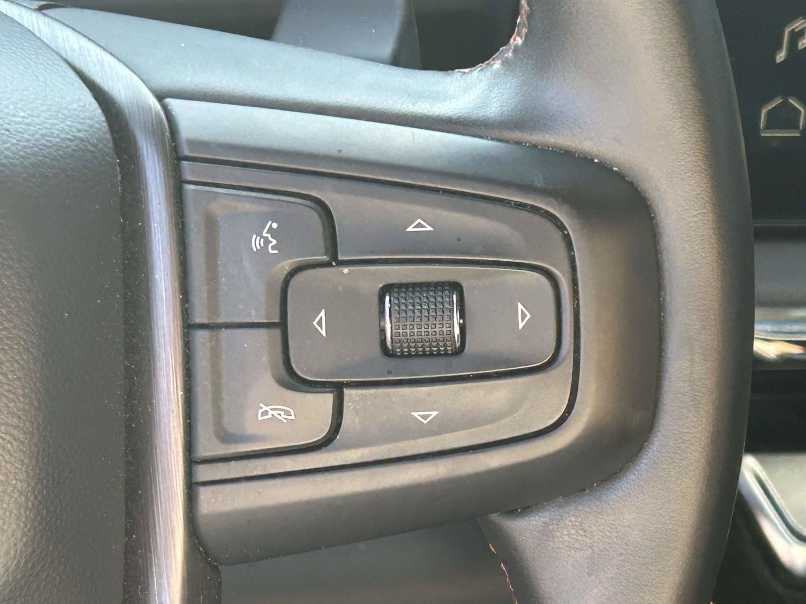 Used 2024 GMC Sierra 1500 AT4 w/ Technology Package AWD/4WD image 24