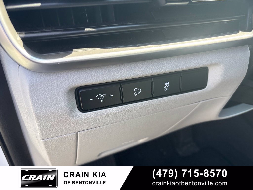 Certified 2024 Kia Telluride S w/ S Sunroof Package AWD/4WD image 12