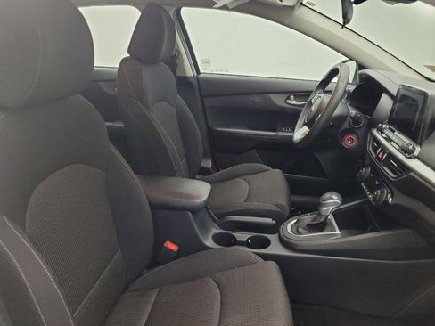 Used 2019 Kia Forte LXS FWD image 21