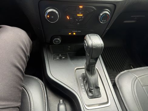 Used 2021 Ford Ranger XL w/ Equipment Group 101A High image 15