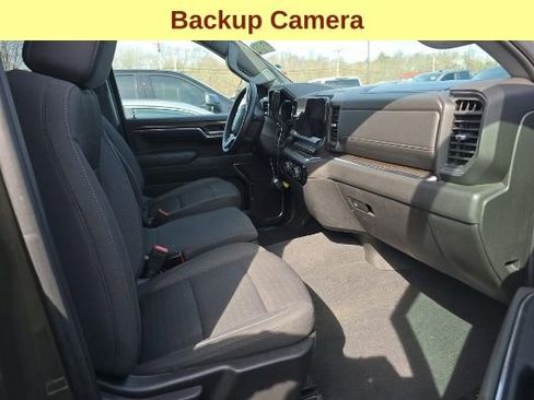 Used 2023 Chevrolet Silverado 1500 LT AWD/4WD image 11