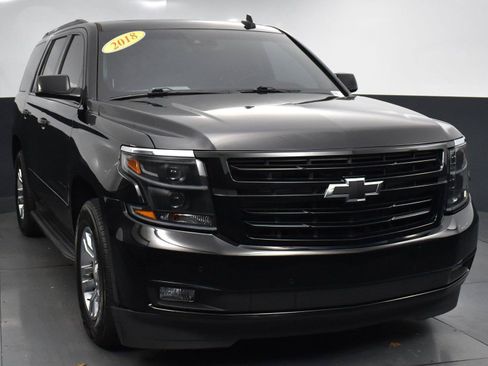 Used 2018 Chevrolet Tahoe Premier AWD/4WD image 2
