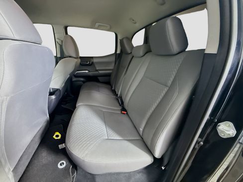 Used 2021 Toyota Tacoma TRD Sport image 24