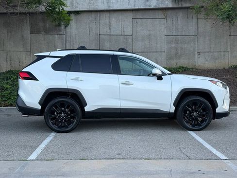 Used 2019 Toyota RAV4 Limited w/ Cold Weather Package image 10