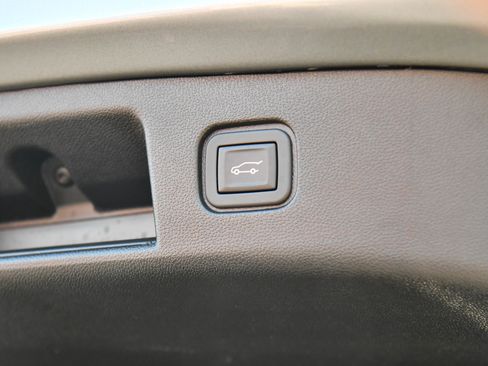 Used 2024 Chevrolet Blazer EV LT image 48