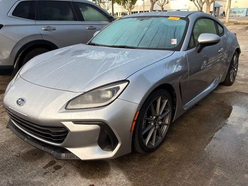 Used 2025 Subaru BRZ Limited RWD image 2