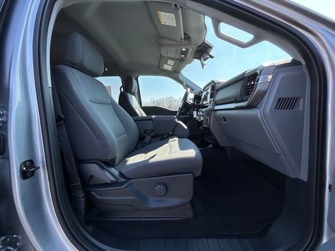 Used 2025 Ford F150 XLT w/ Equipment Group 301A Standard image 19