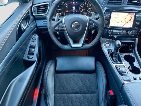 Used 2023 Nissan Maxima SR w/ Sport Mat Group image 23