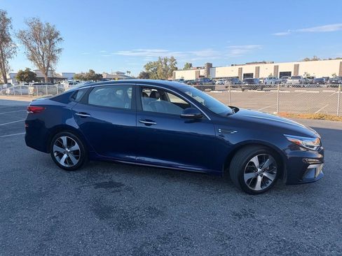 Used 2020 Kia Optima S FWD image 6
