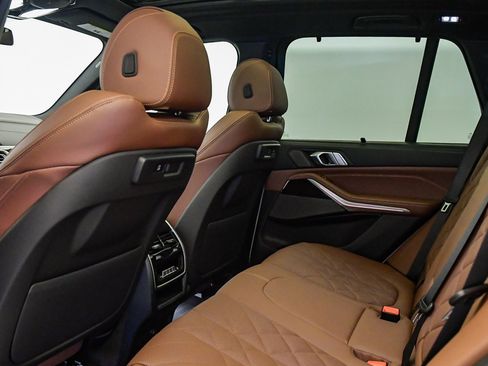 Certified 2023 BMW X5 sDrive40i w/ Premium Package image 21