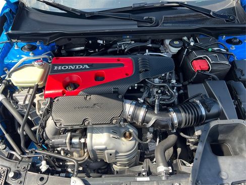 Used 2023 Honda Civic Type R image 12
