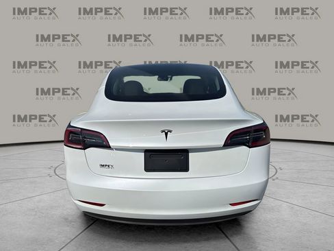 Used 2023 Tesla Model 3 Standard Range RWD image 4