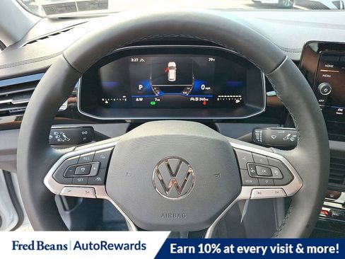 New 2025 Volkswagen Jetta S image 9